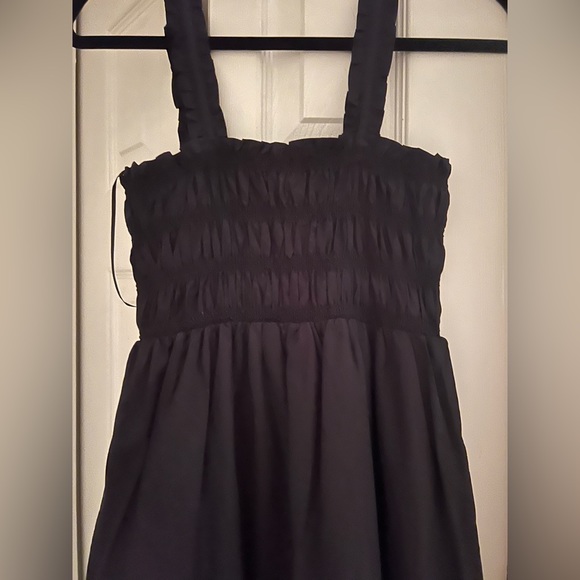 Black French Connection smocked midi dress - Picture 2 of 6